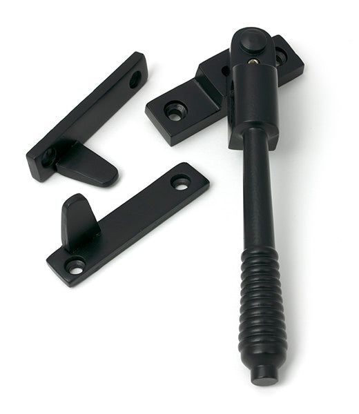Matt Black Night-Vent Locking Reeded Fastener