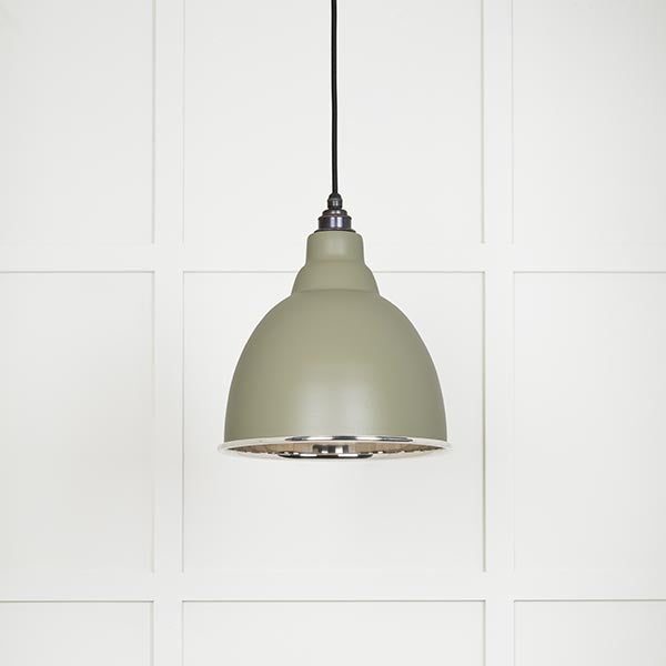 Smooth Nickel Brindley Pendant in Tump