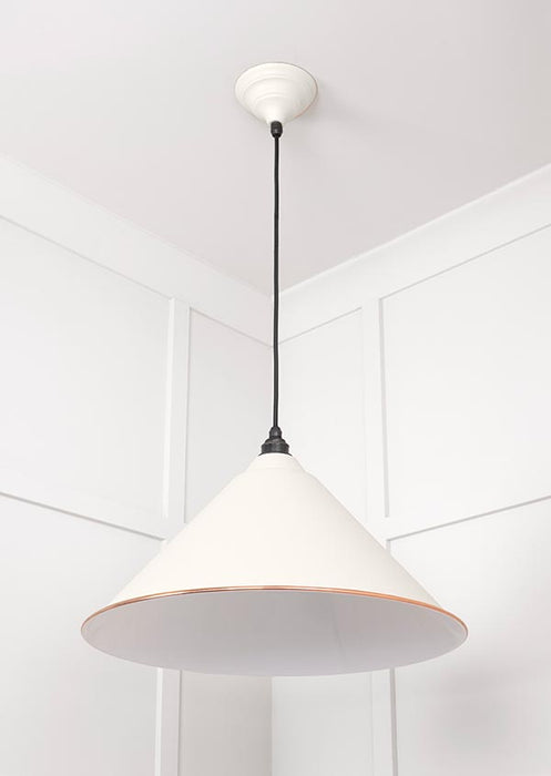 White Gloss Hockley Pendant in Teasel