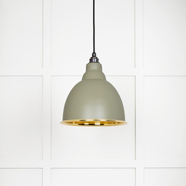 Smooth Brass Brindley Pendant in Tump