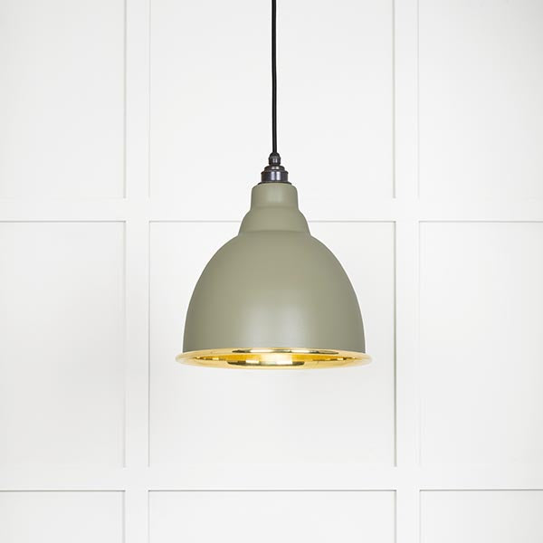 Smooth Brass Brindley Pendant in Tump