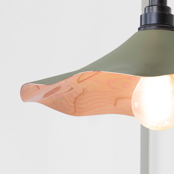 Smooth Copper Flora Wall Light in Tump
