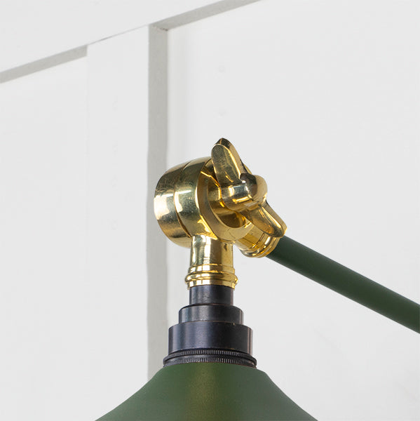 Smooth Brass Flora Wall Light in Heath