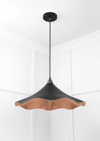 Smooth Copper Flora Pendant in Elan Black