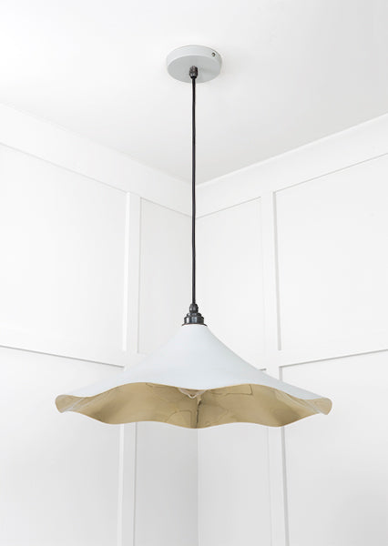 Smooth Brass Flora Pendant in Birch