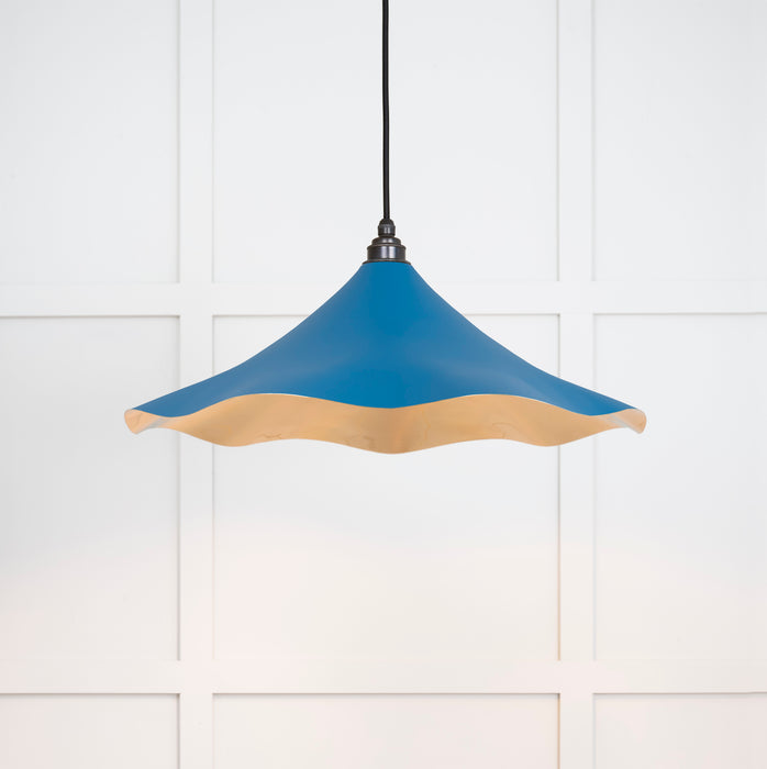 Smooth Brass Flora Pendant in Upstream