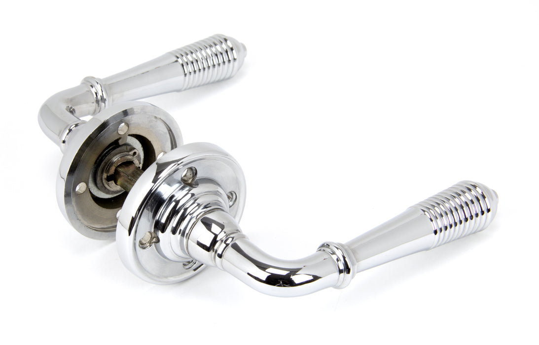 Polished Chrome Reeded Lever on Rose Set - Unsprung