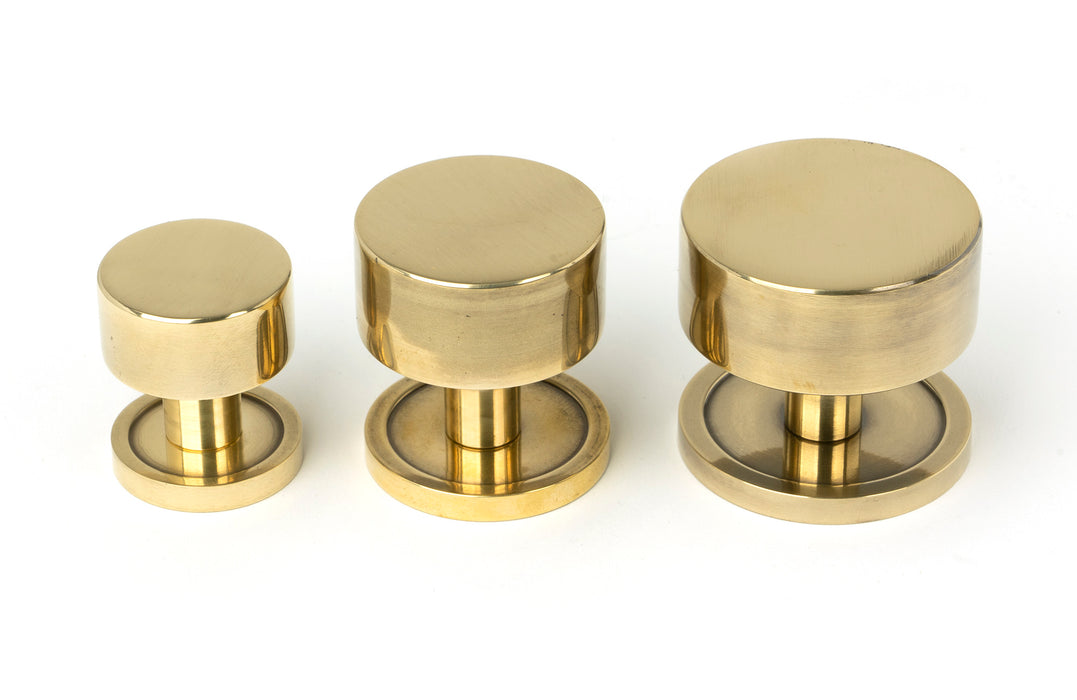 Aged Brass Kelso Cabinet Knob - 25mm (Plain)