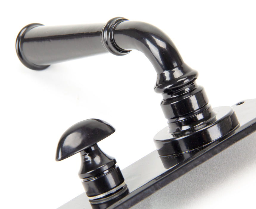 Black Regency Lever Bathroom Set